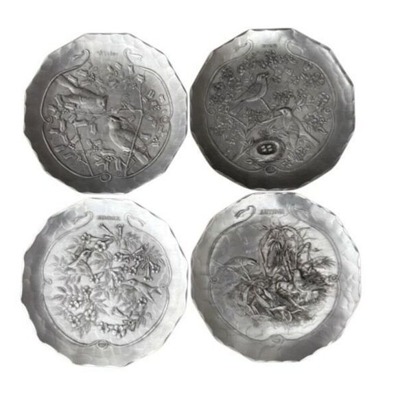 Natale Triangle Hammered Aluminum Four Seasons Plates 1980-1983 Set Of Four - Picture 1 of 10